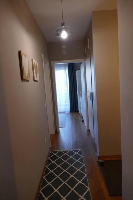 Apartament In Cartier Avantgarden Cu Semineu! Брашов Экстерьер фото